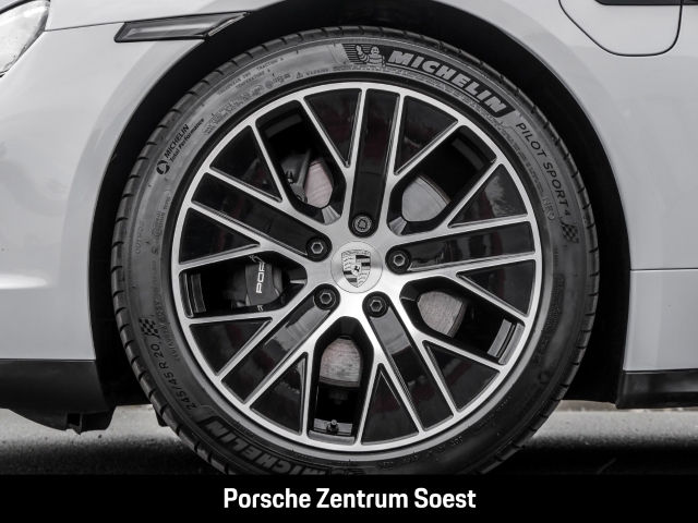 Porsche Taycan Sport Turismo/Performancebatterie/BOSE