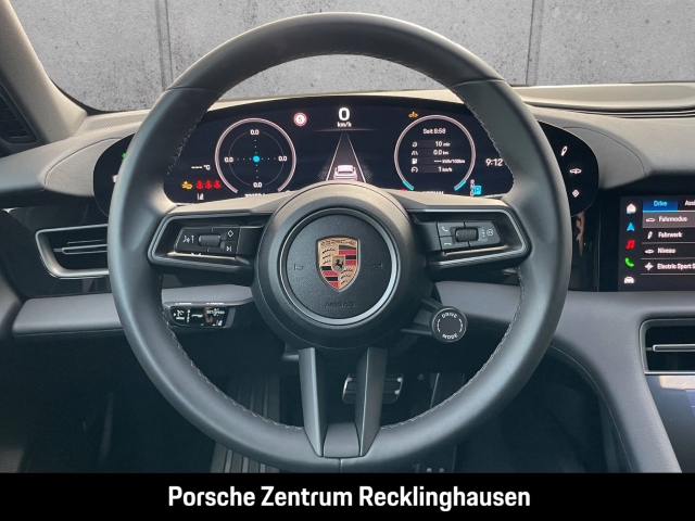 Porsche Taycan Sport Turismo Panoramadach BOSE 20-Zoll