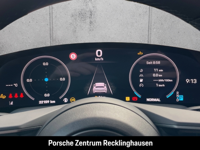 Porsche Taycan Sport Turismo Panoramadach BOSE 20-Zoll