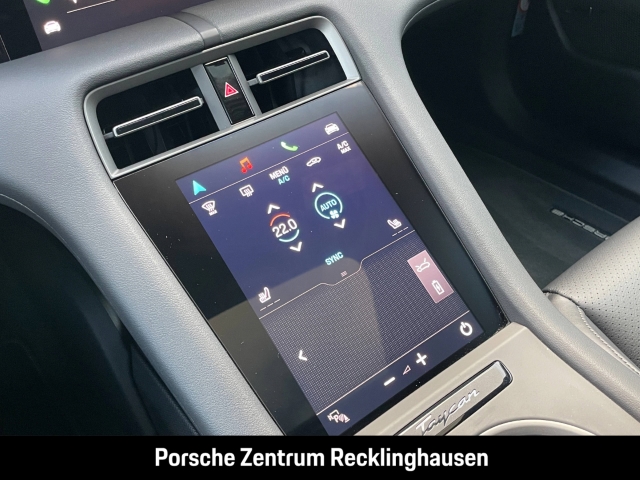 Porsche Taycan Sport Turismo Panoramadach BOSE 20-Zoll