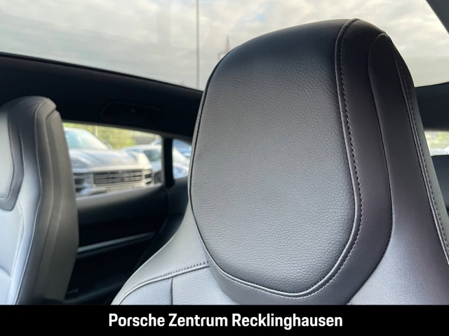 Porsche Taycan Sport Turismo Panoramadach BOSE 20-Zoll