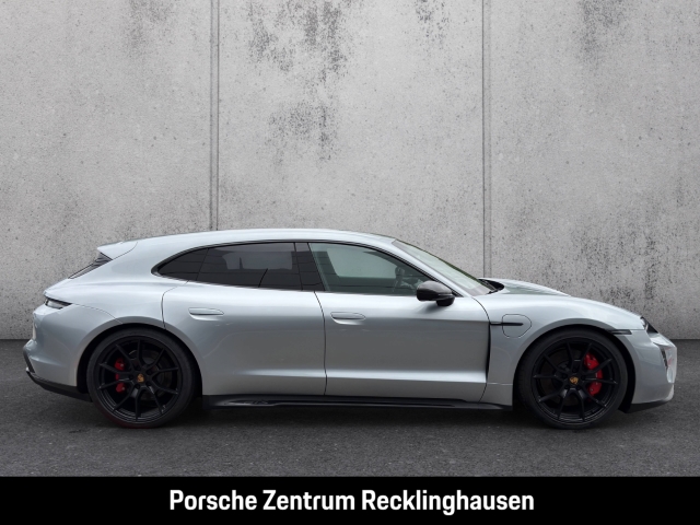 Porsche Taycan GTS Sport Turismo Surround-View 21-Zoll