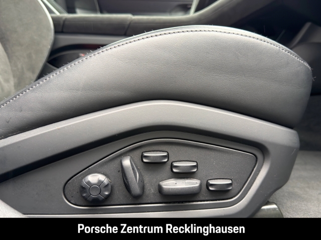 Porsche Taycan GTS Sport Turismo Surround-View 21-Zoll