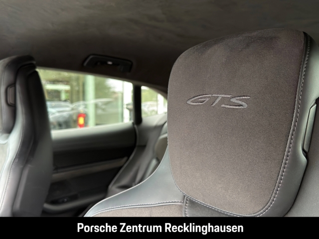 Porsche Taycan GTS Sport Turismo Surround-View 21-Zoll