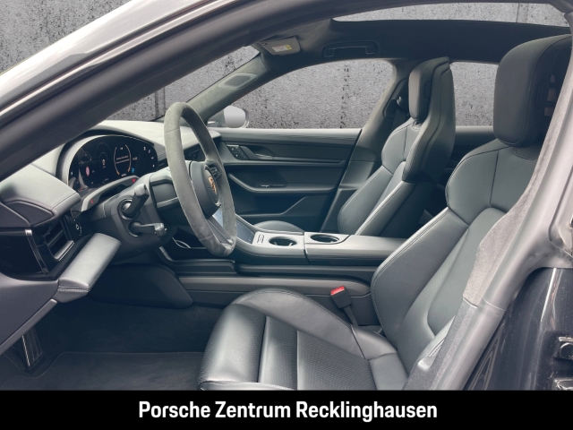 Porsche Taycan GTS Sport Turismo Burmester HA-Lenkung
