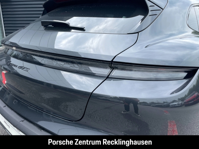 Porsche Taycan GTS Sport Turismo Burmester HA-Lenkung