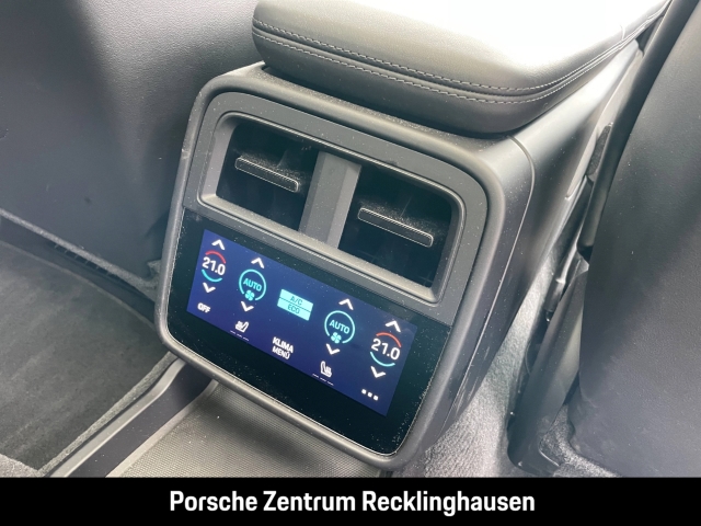 Porsche Taycan GTS Sport Turismo Burmester HA-Lenkung