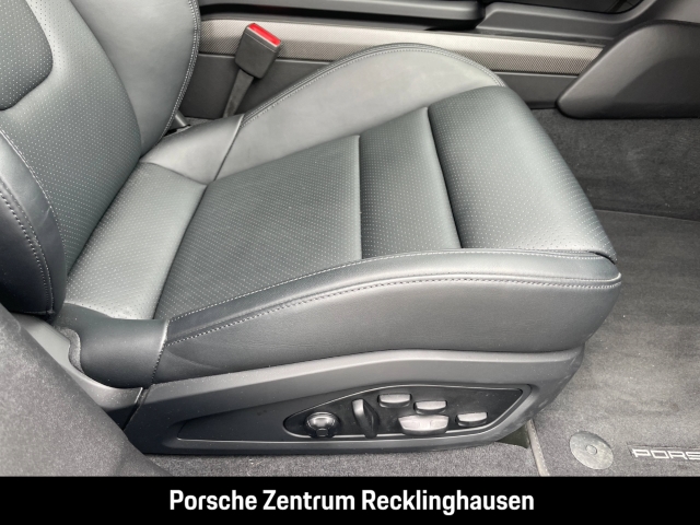 Porsche Taycan GTS Sport Turismo Burmester HA-Lenkung
