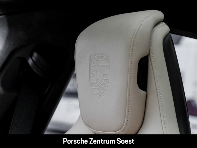Porsche Taycan GTS Sport Turismo/Panoramadach/Burmester