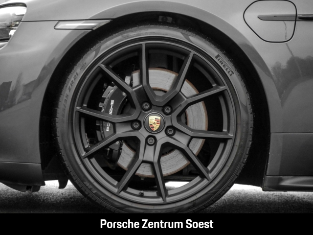 Porsche Taycan GTS Sport Turismo/Panoramadach/Burmester