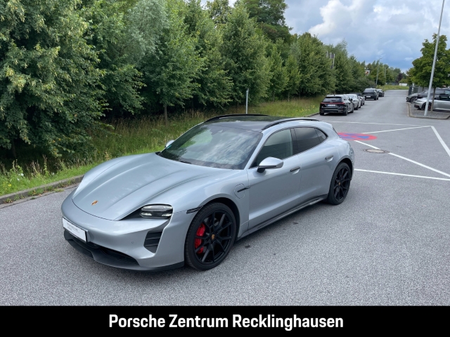 Porsche Taycan GTS Sport Turismo