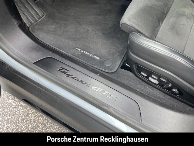 Porsche Taycan GTS Sport Turismo