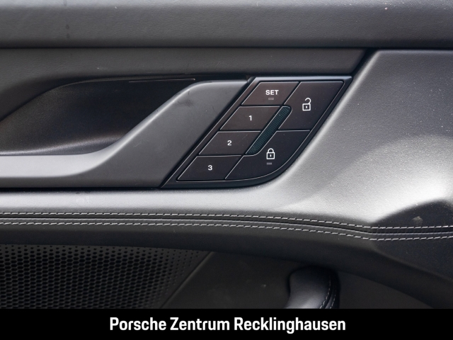 Porsche Taycan 4S Sport Turismo BOSE LED-Matrix Panorama