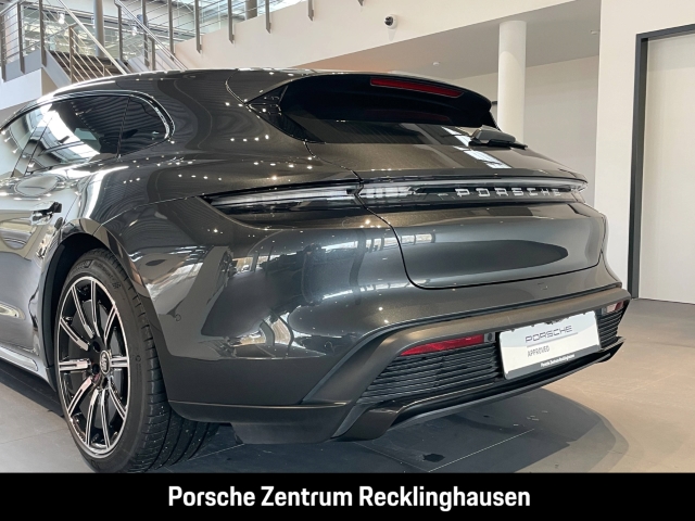 Porsche Taycan Turbo Sport Turismo Burmester HA-Lenkung