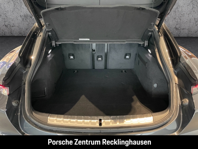 Porsche Taycan Turbo Sport Turismo Burmester HA-Lenkung