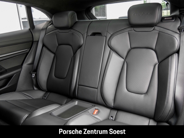 Porsche Taycan Turbo S Cross Turismo/Keramik/Wärmepumpe