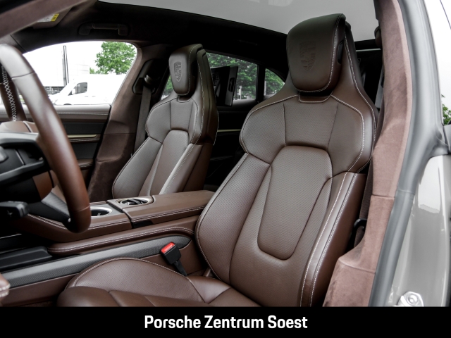 Porsche Taycan Turbo S Sport Turismo/PDCC/Burmester