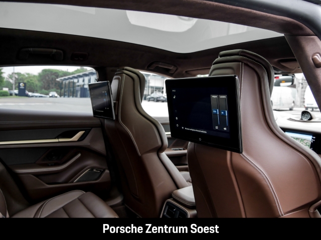 Porsche Taycan Turbo S Sport Turismo/PDCC/Burmester
