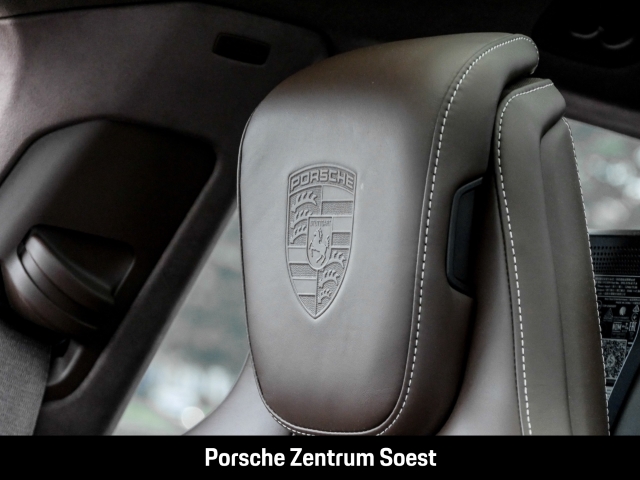 Porsche Taycan Turbo S Sport Turismo/PDCC/Burmester