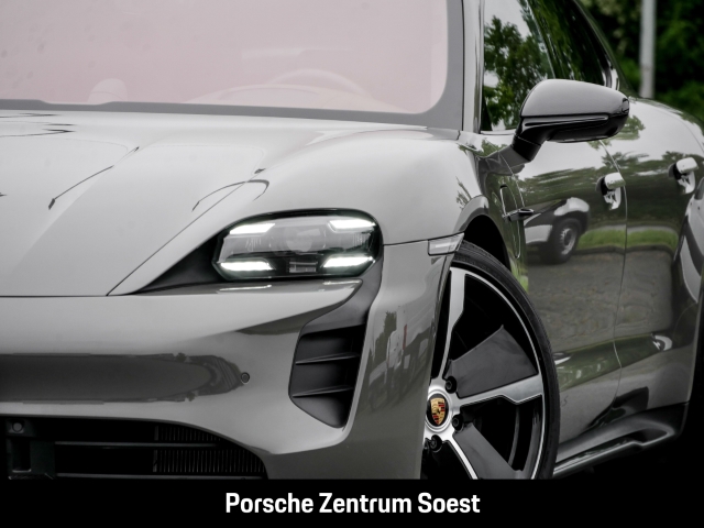 Porsche Taycan Turbo S Sport Turismo/PDCC/Burmester