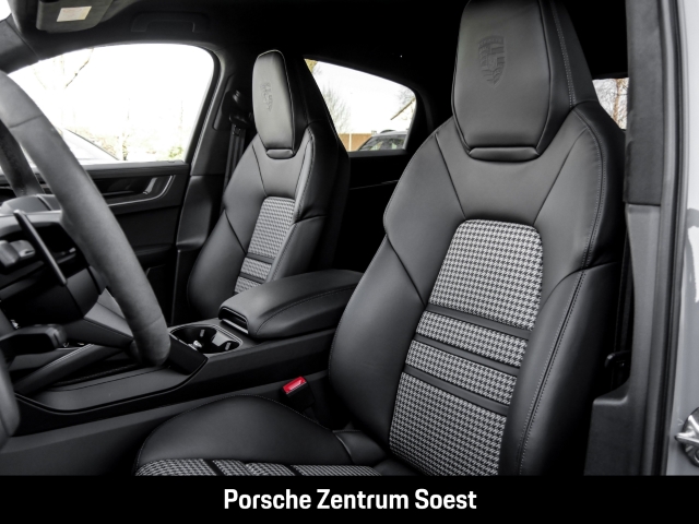 Porsche Cayenne S Coupe/22-Zoll/PASM/PDCC/BOSE