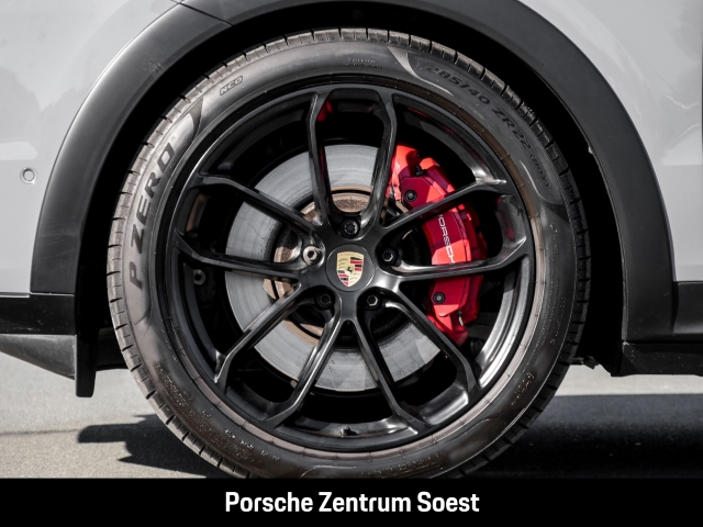 Porsche Cayenne S Coupe/22-Zoll/PASM/PDCC/BOSE