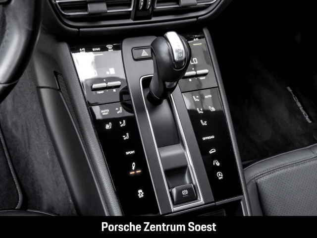 Porsche Macan 20-Zoll/PASM/Panoramadach/Surround-View