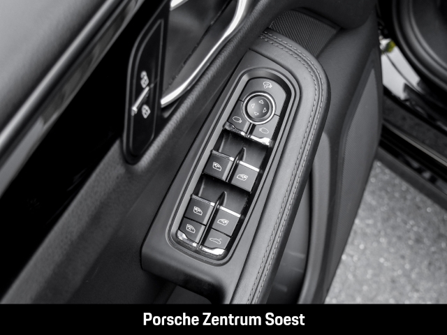 Porsche Macan 20-Zoll/PASM/Panoramadach/Surround-View