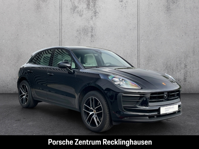 Porsche Macan Abstandstempomat Luftfederung PASM 9.818km