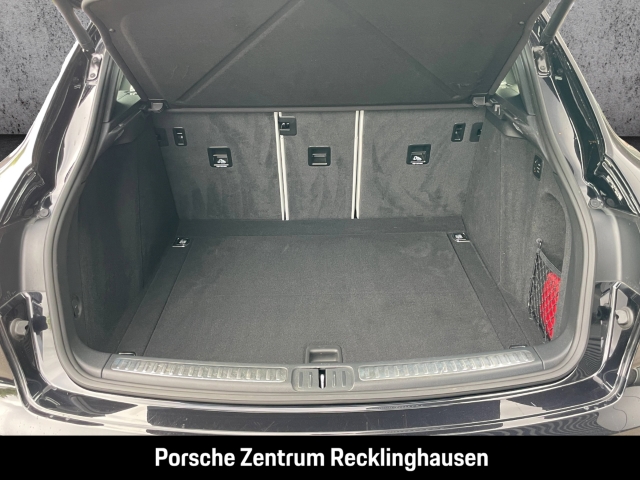 Porsche Macan Abstandstempomat Luftfederung PASM 9.818km