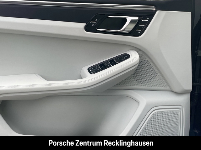 Porsche Macan Abstandstempomat Luftfederung PASM 9.818km