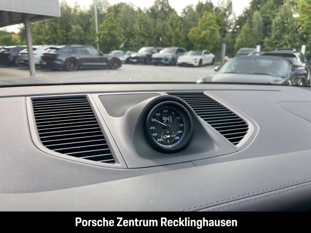 Porsche Macan BOSE Luftfederung Surround View LED