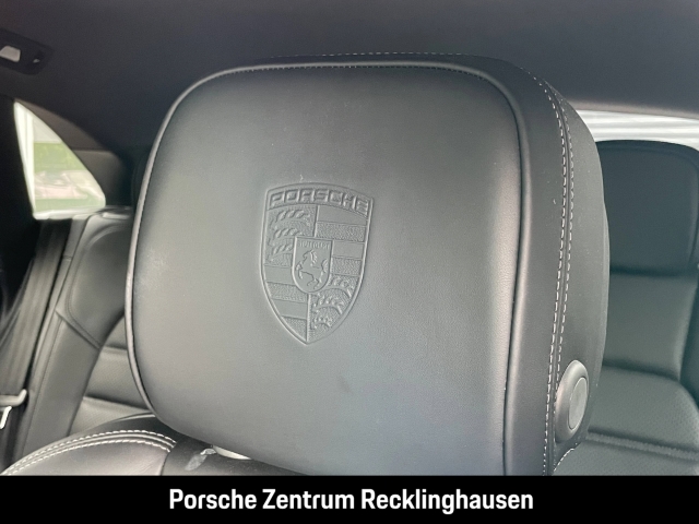 Porsche Macan T Burmester Luftfederung PASM 20-Zoll