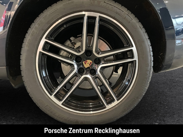 Porsche Macan S SurroundView Luftfederung Rückfahrkamera