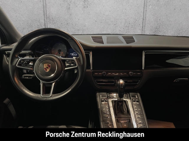 Porsche Macan S SurroundView Luftfederung Rückfahrkamera