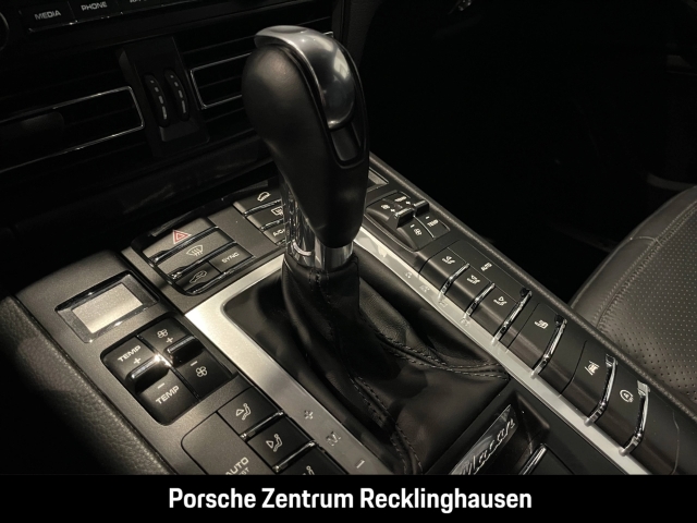 Porsche Macan S SurroundView Luftfederung Rückfahrkamera