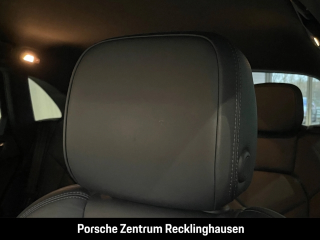 Porsche Macan S SurroundView Luftfederung Rückfahrkamera