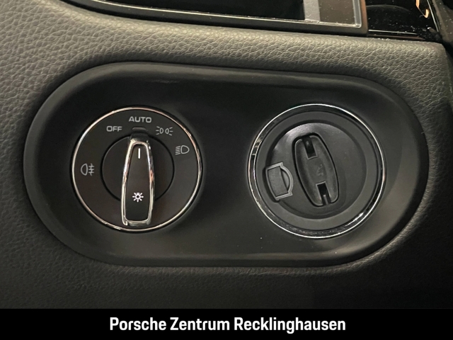 Porsche Macan S SurroundView Luftfederung Rückfahrkamera