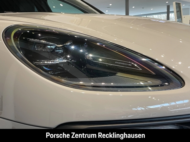 Porsche Macan S Luftfederung Rückfahrkamera Panoramadach