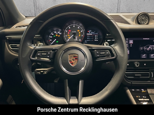 Porsche Macan S Luftfederung Rückfahrkamera Panoramadach