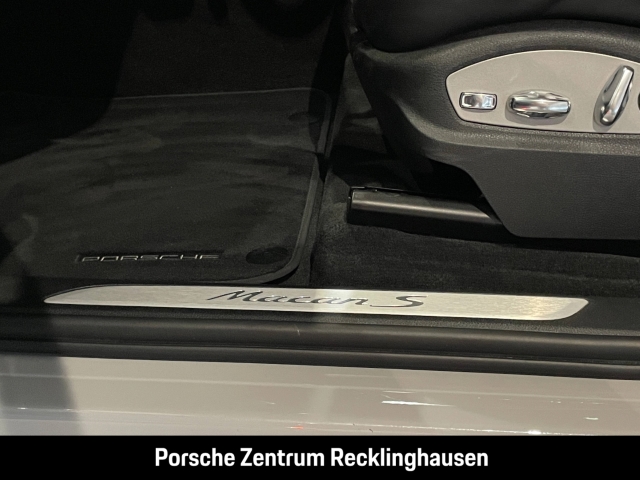Porsche Macan S Luftfederung Rückfahrkamera Panoramadach