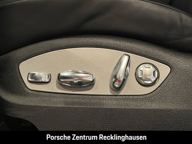 Porsche Macan S Luftfederung Rückfahrkamera Panoramadach