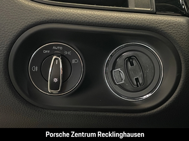 Porsche Macan S Luftfederung Rückfahrkamera Panoramadach