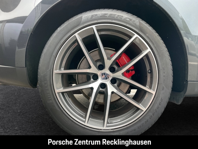 Porsche Macan S Luftfederung Panoramadach Rückfahrkamera