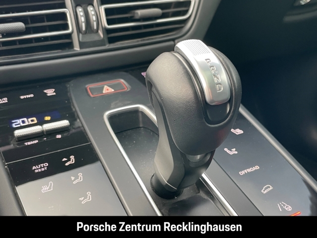 Porsche Macan S Luftfederung Panoramadach Rückfahrkamera