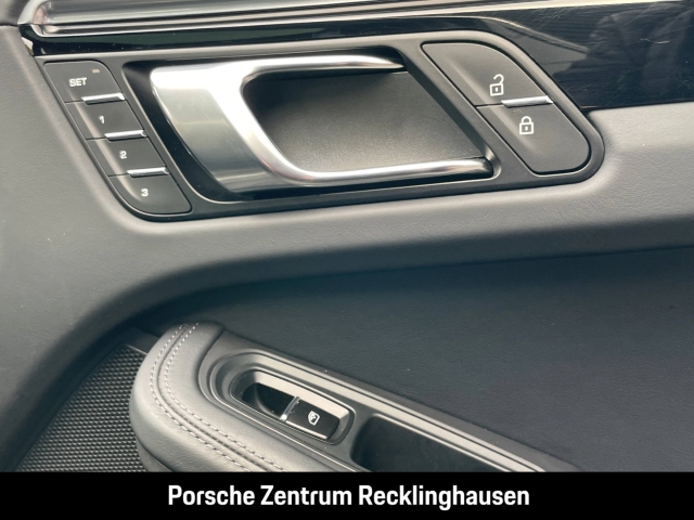 Porsche Macan S Luftfederung Panoramadach Rückfahrkamera
