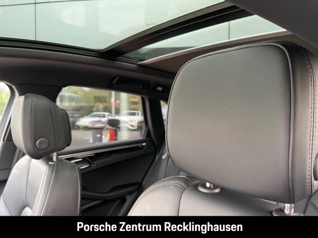 Porsche Macan S Luftfederung Panoramadach Rückfahrkamera