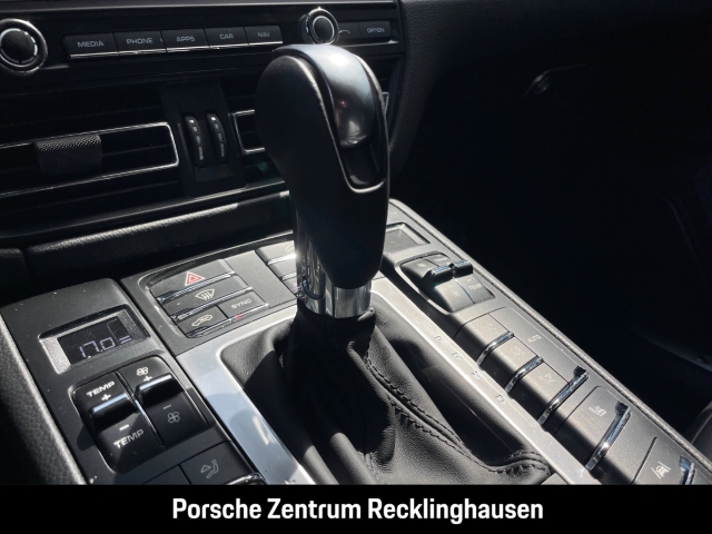 Porsche Macan S Surround-View Luftfederung PASM 37.490km