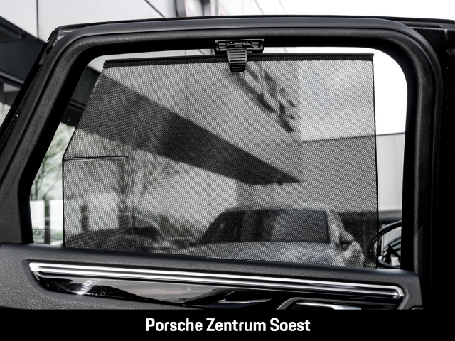 Porsche Macan S/Porsche Active Suspension Management
