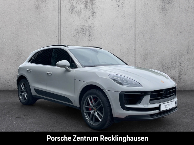 Porsche Macan S Sportabgas Luftfederung PASM Panorama